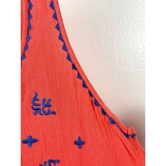 THML Red and Blue Sleeveless Boho Flowy Embroidered Tank Sz Med Petite EUC - Picture 5 of 7